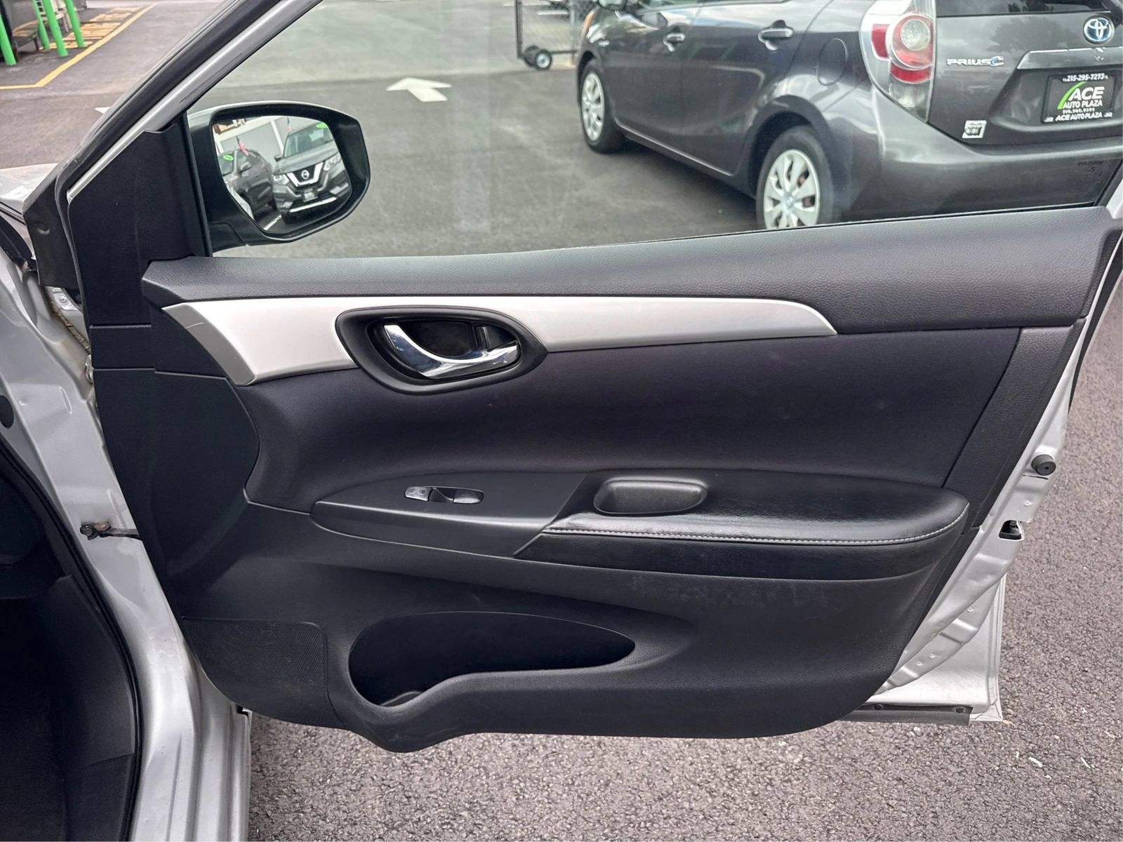 Used 2016 Nissan Sentra S FWD image 21
