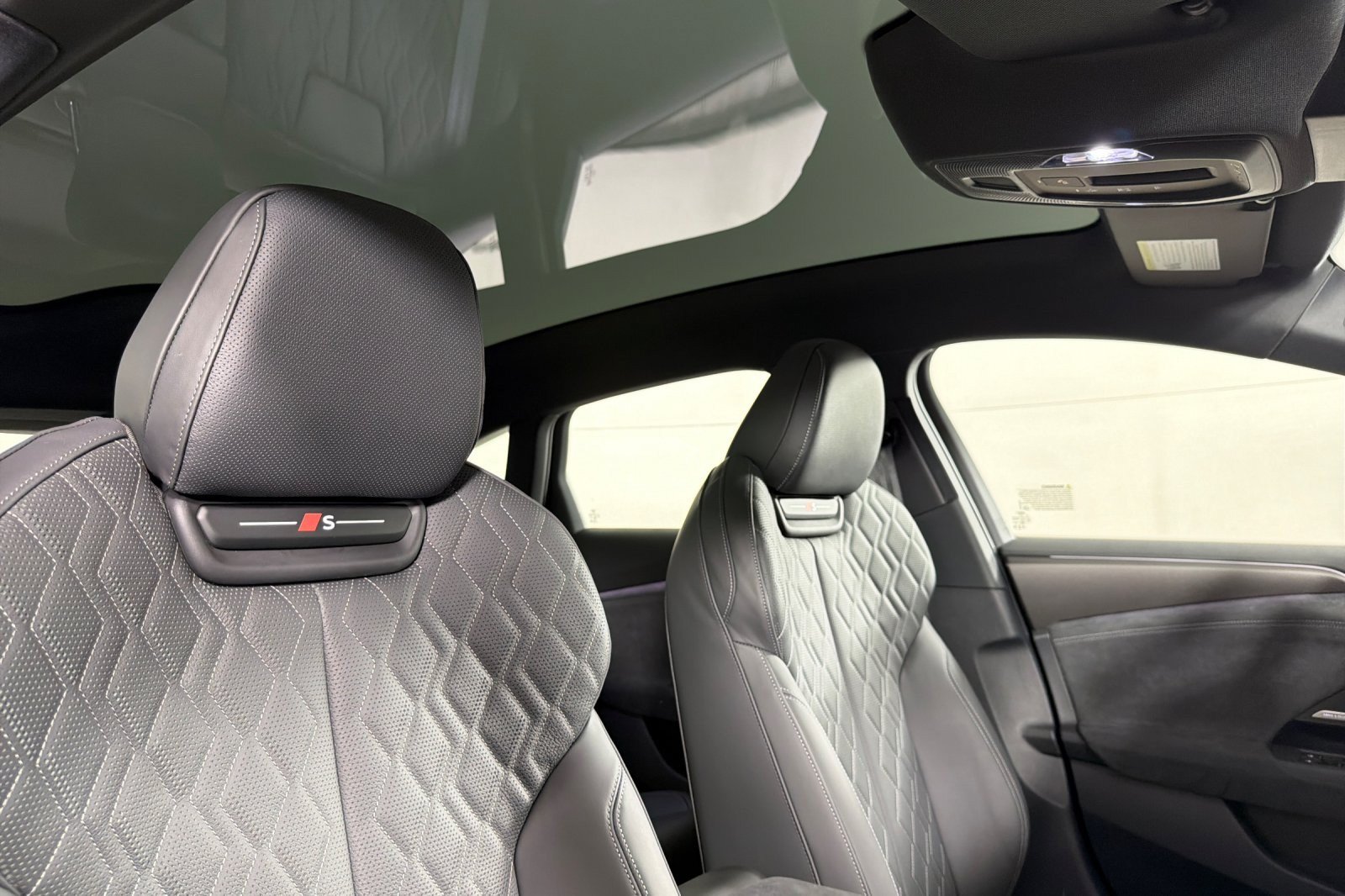 New 2027 Audi S6 e-tron Premium Plus AWD/4WD image 15
