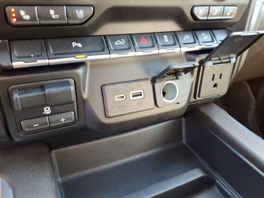 Used 2021 Chevrolet Silverado 1500 LTZ image 20