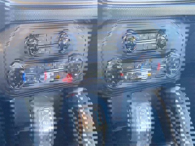 Used 2022 Ford Bronco Outer Banks image 60