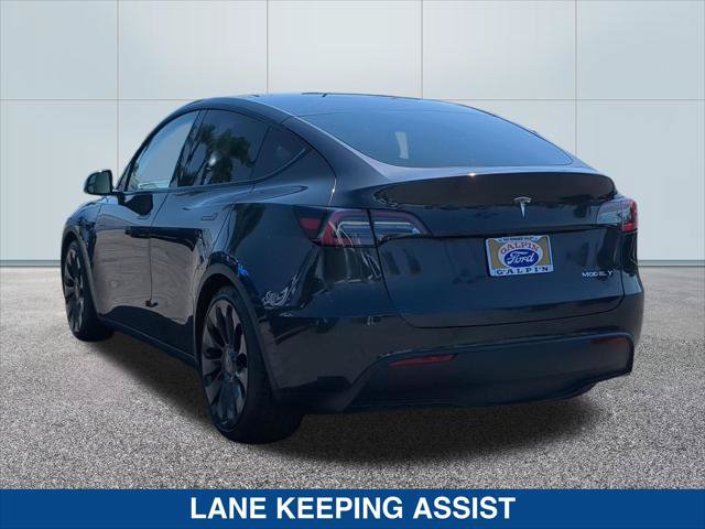 Used 2024 Tesla Model Y Performance AWD/4WD image 3