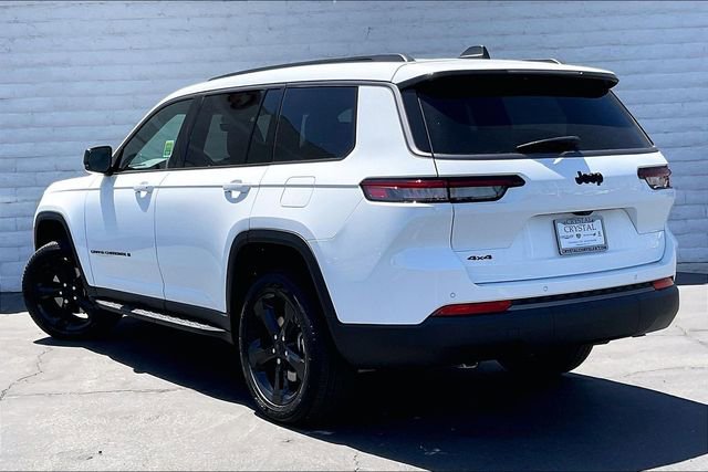 New 2026 Jeep Grand Cherokee L Limited w/ Limited Altitude Package AWD/4WD image 2