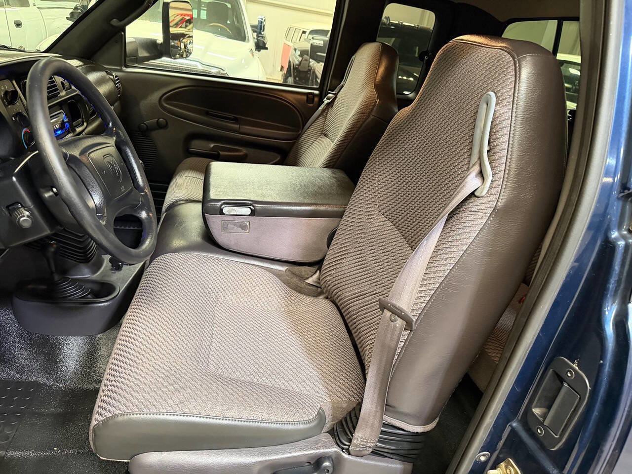 Used 2002 Dodge Ram 2500 Truck 4x4 Quad Cab image 25