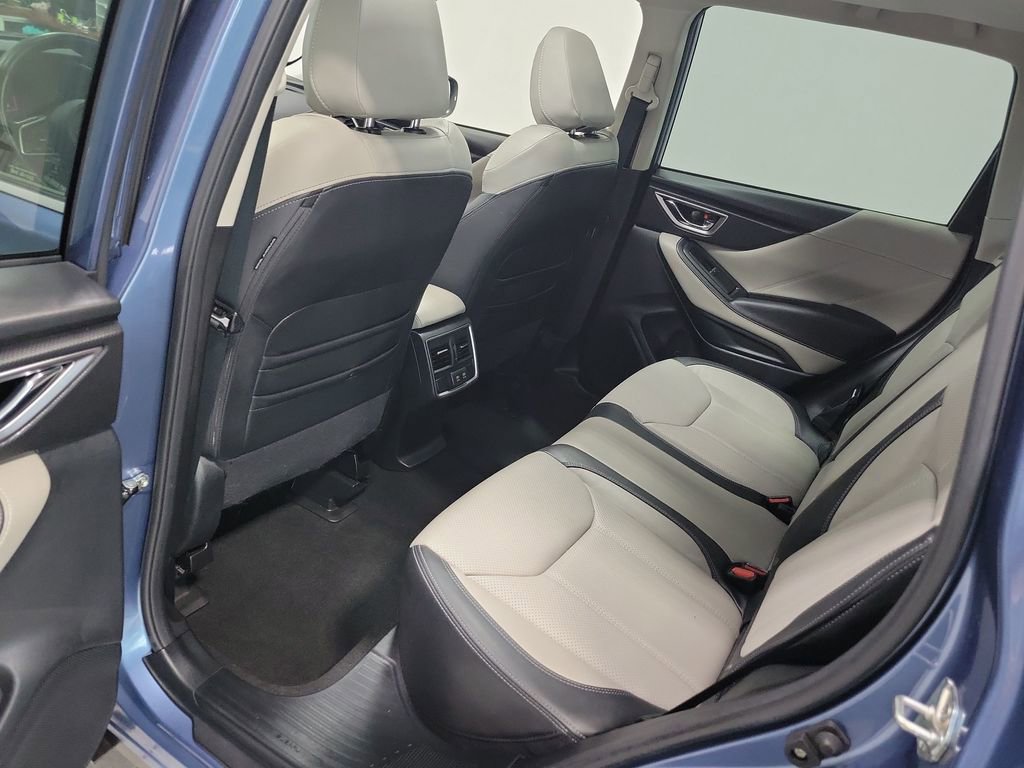 Used 2023 Subaru Forester Limited AWD/4WD image 27