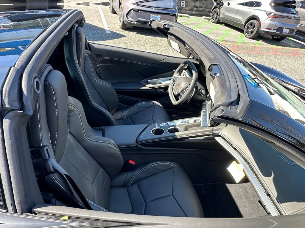 New 2026 Chevrolet Corvette Stingray Coupe w/ Z51 Performance Package image 30