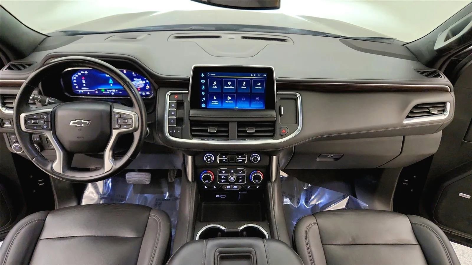 Used 2023 Chevrolet Tahoe Z71 w/ Luxury Package AWD/4WD image 41