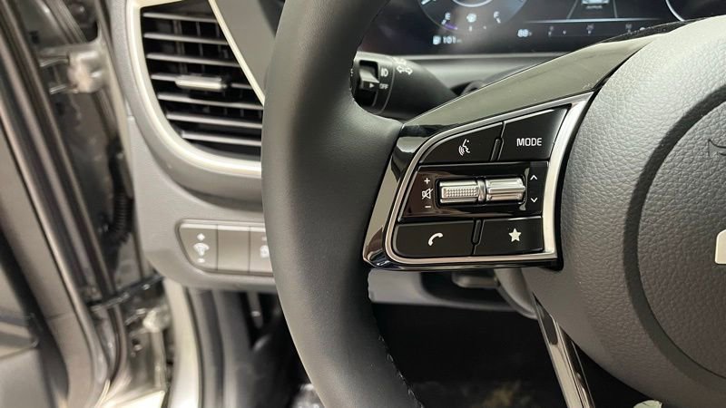 New 2026 Kia Seltos EX image 23