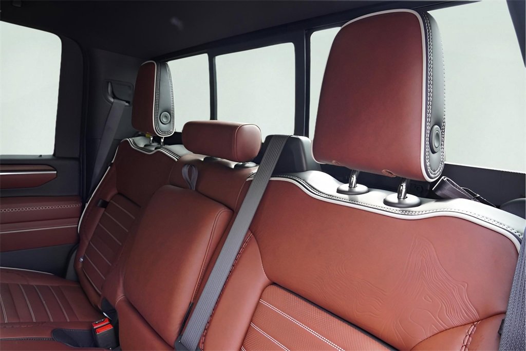 New 2026 GMC Sierra 3500 Denali Ultimate image 33