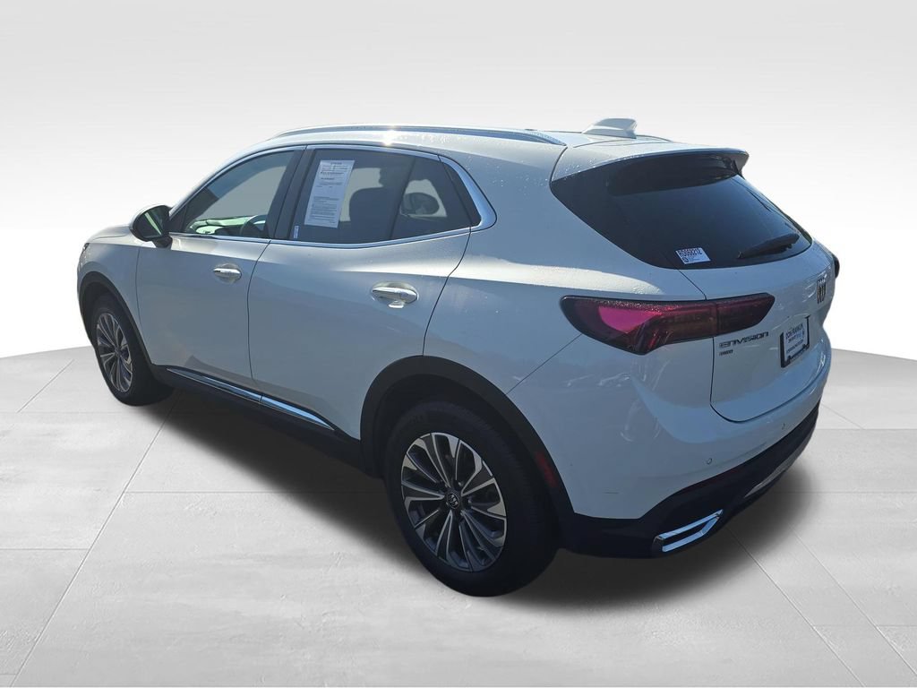 Used 2024 Buick Envision Preferred AWD/4WD image 4