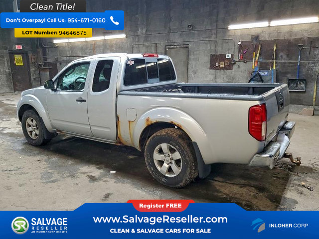 Used 2010 Nissan Frontier SE w/ SE Value Truck Pkg image 3