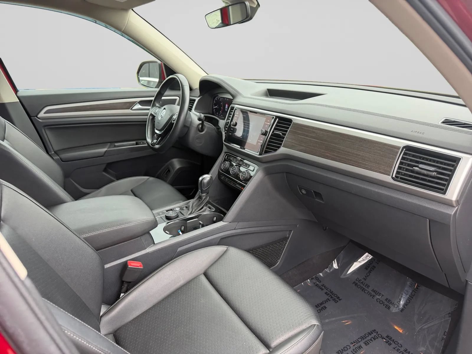 Used 2019 Volkswagen Atlas SEL R-Line AWD/4WD image 34