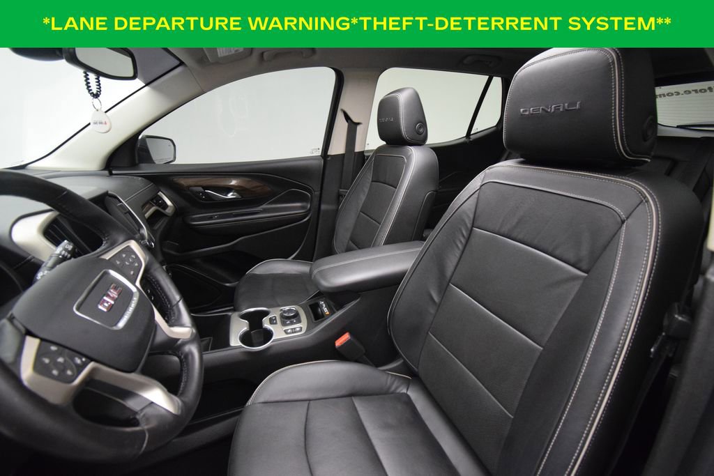 Used 2020 GMC Terrain Denali w/ Denali Premium Package AWD/4WD image 21