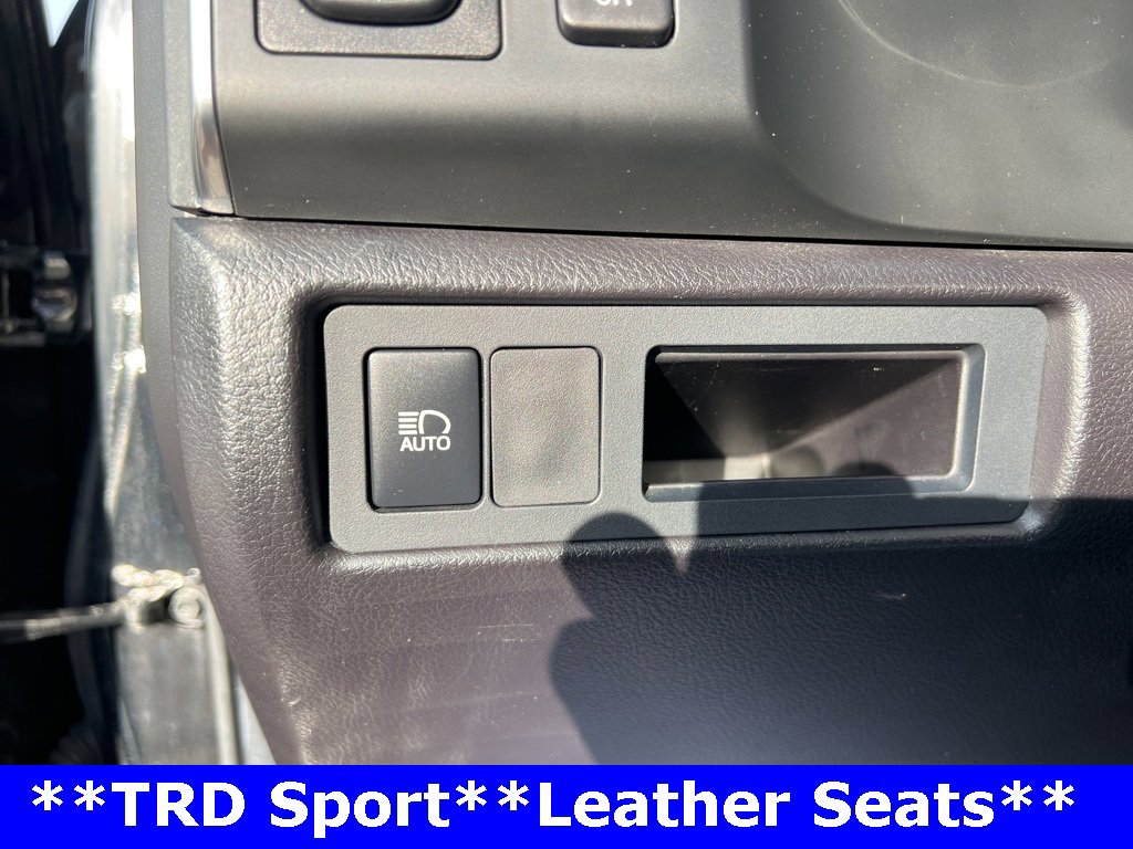 Used 2020 Toyota Sequoia SR5 image 44