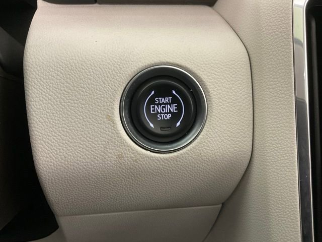 Used 2024 GMC Acadia Denali image 24