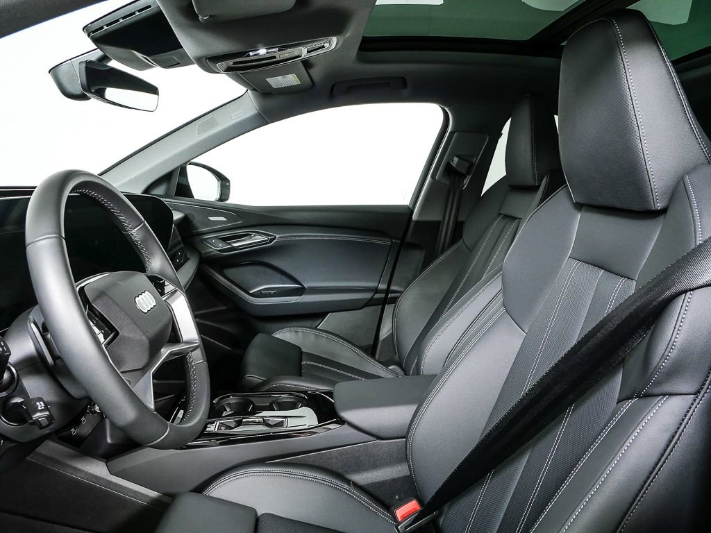 Certified 2025 Audi Q6 e-tron Prestige w/ Black Warm Weather Package AWD/4WD image 5