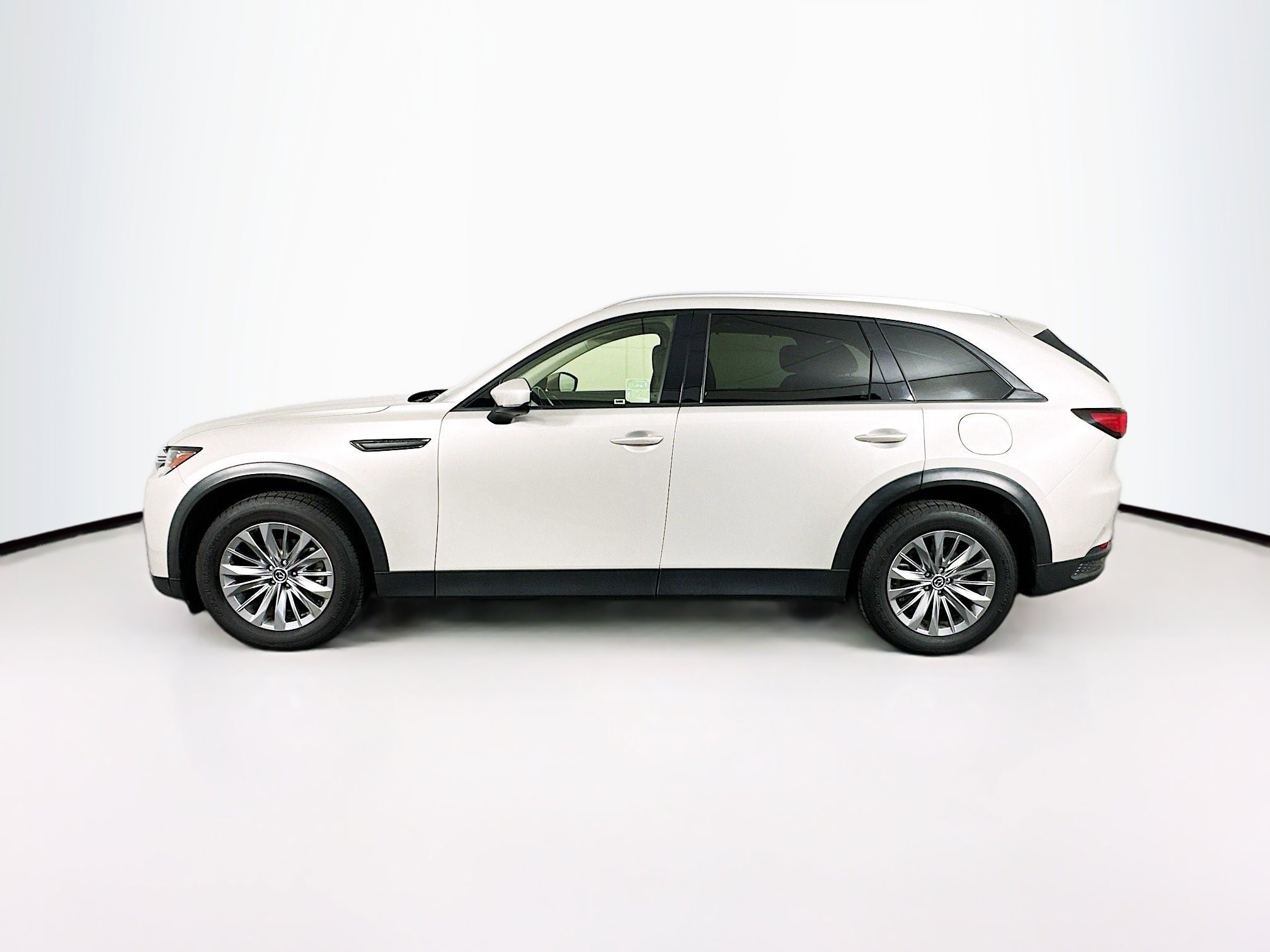 Used 2024 MAZDA CX-90 3.3 Turbo w/ Preferred Plus image 4