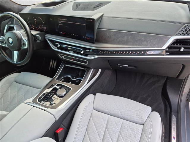 Certified 2024 BMW X7 xDrive40i w/ M Sport Package AWD/4WD image 23
