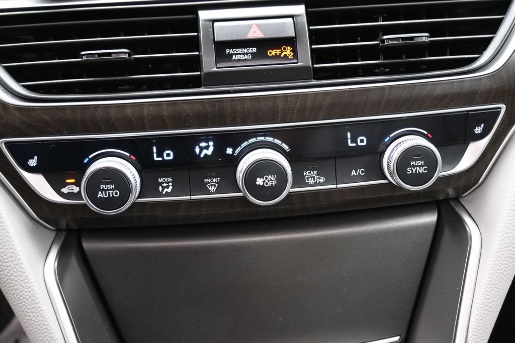 Used 2018 Honda Accord EX image 27