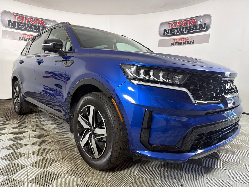 Used 2023 Kia Sorento S w/ Panoramic Sunroof Package FWD image 1