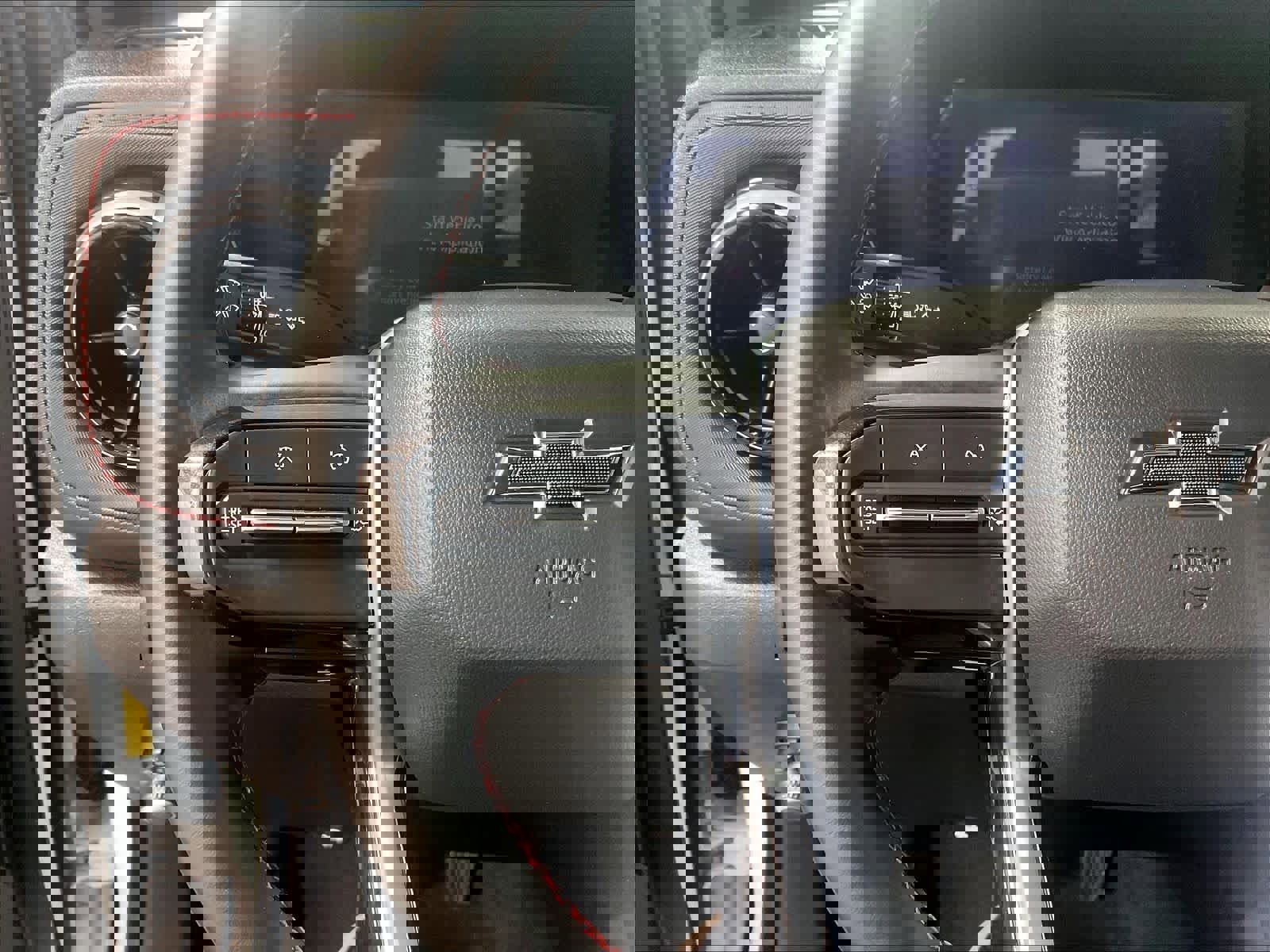 Used 2024 Chevrolet Colorado Z71 w/ Z71 Convenience Package 2 image 22