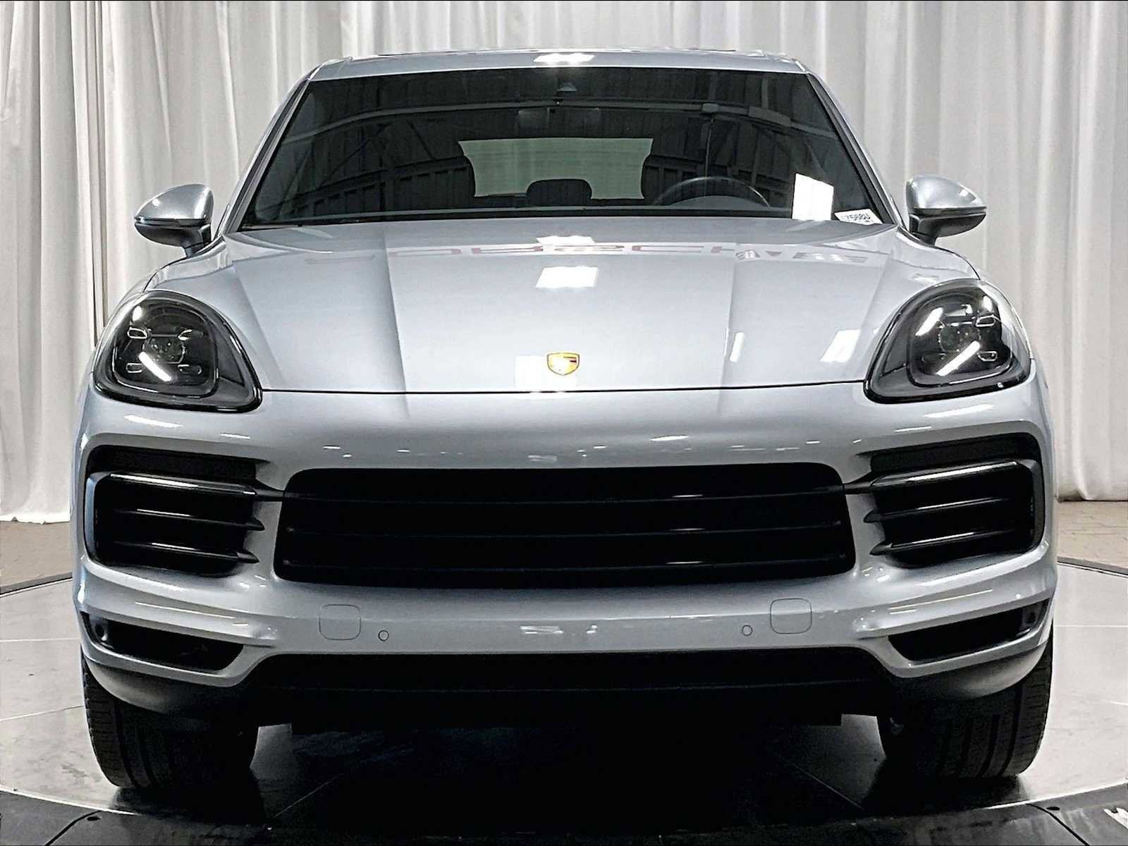 Used 2023 Porsche Cayenne image 13