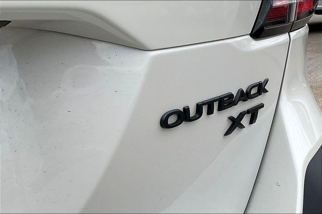 Used 2025 Subaru Outback Onyx Edition XT image 33