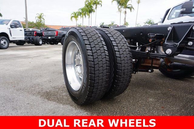 New 2026 Ford F550 4x4 Crew Cab Super Duty image 26
