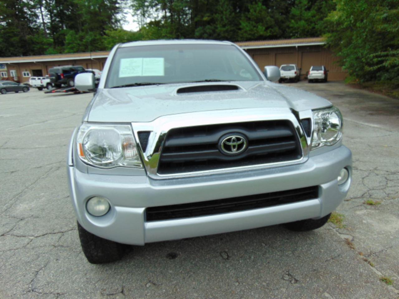 Used 2009 Toyota Tacoma PreRunner w/ TRD Sport Pkg RWD image 16