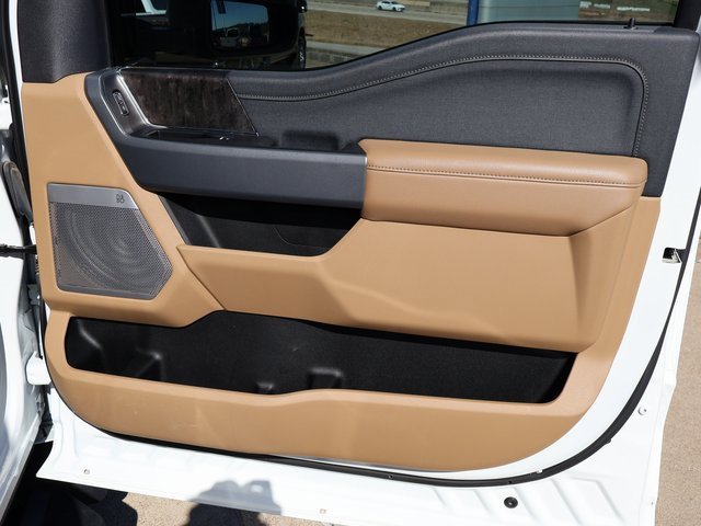 Used 2023 Ford F350 Lariat image 20