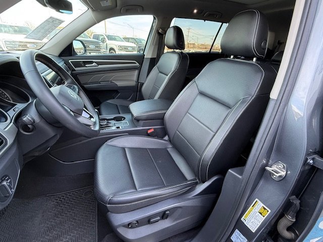 Used 2021 Volkswagen Atlas SE w/ Panoramic Sunroof Package image 9