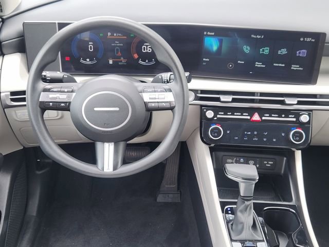 Used 2025 Hyundai Tucson SEL FWD image 20