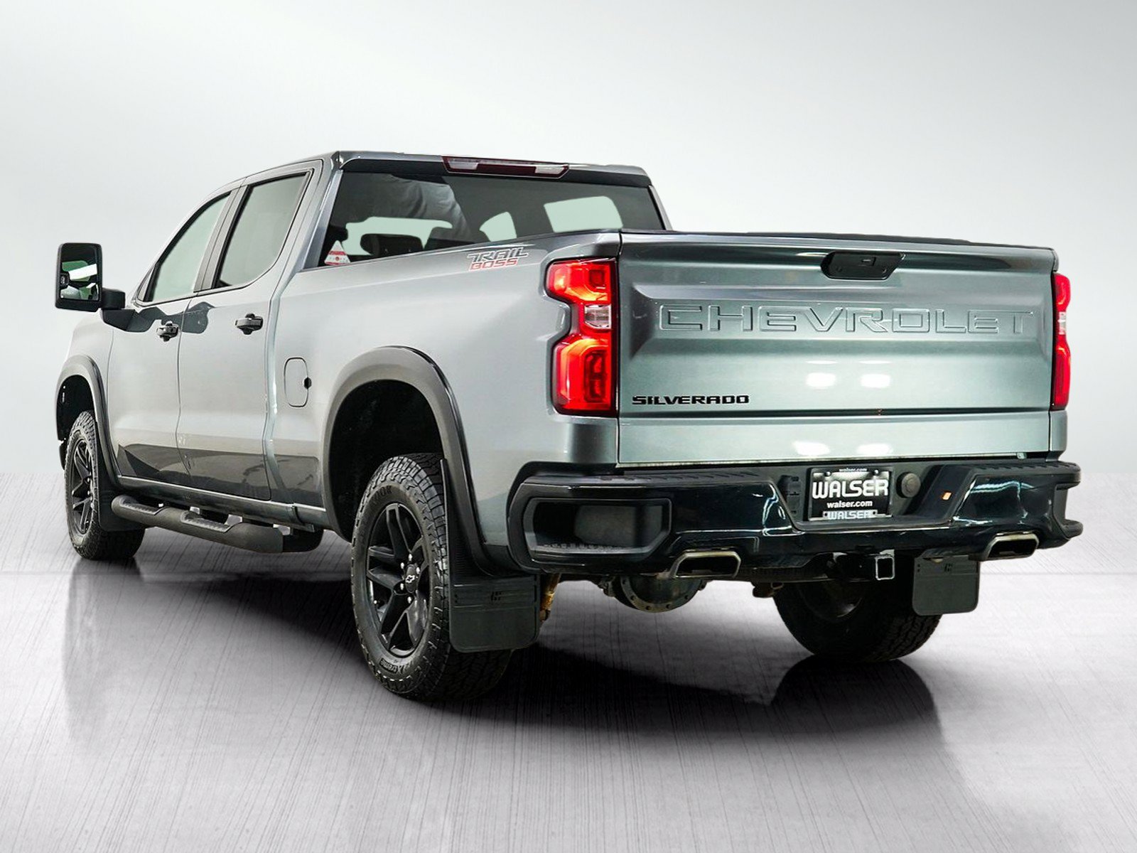 Used 2021 Chevrolet Silverado 1500 LT Trail Boss w/ Bed Protection Package AWD/4WD image 3