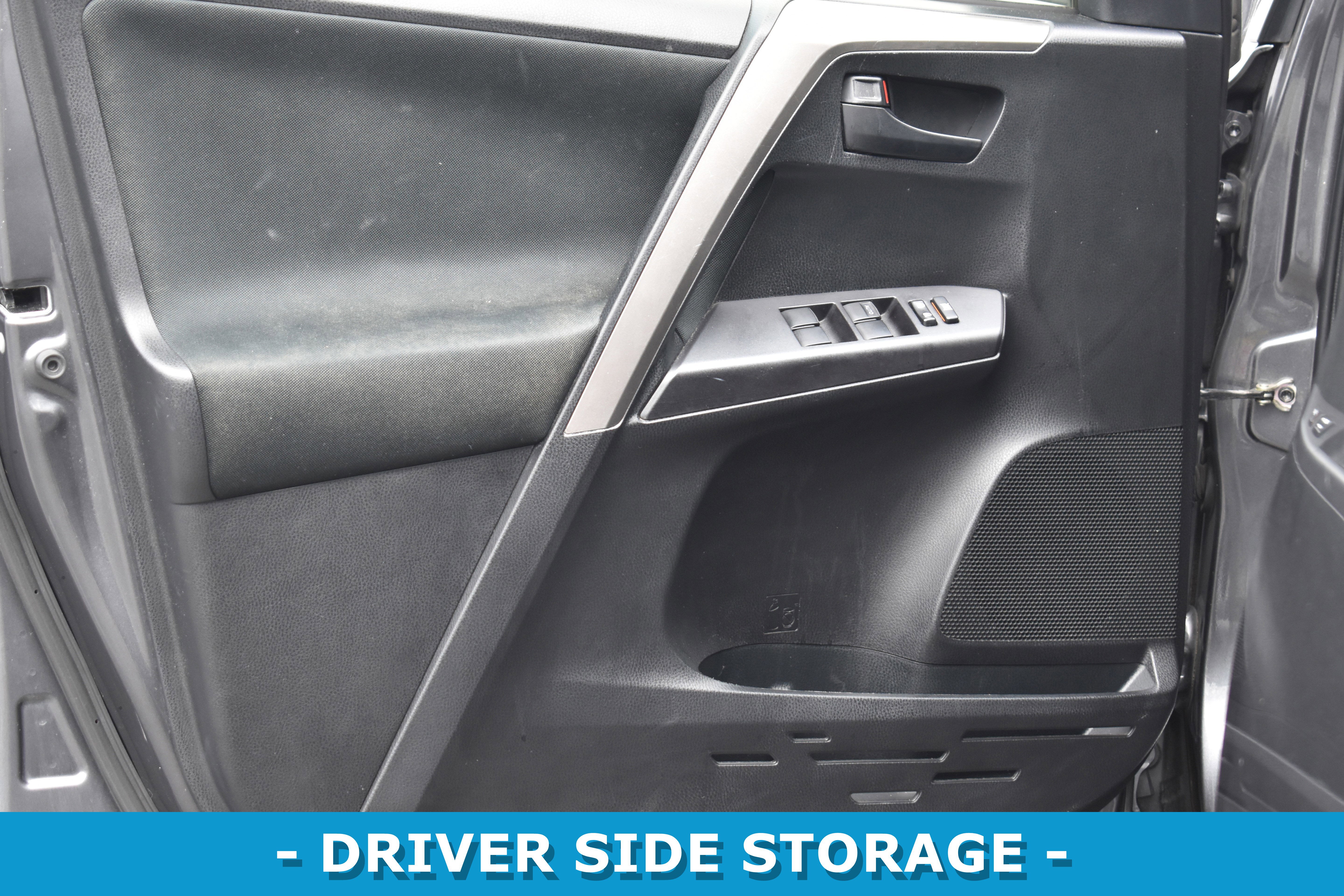 Used 2018 Toyota RAV4 LE w/ All Weather Liner Package image 5