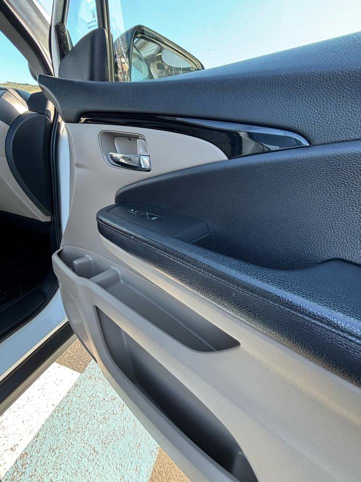 Used 2016 Honda Pilot Touring image 39