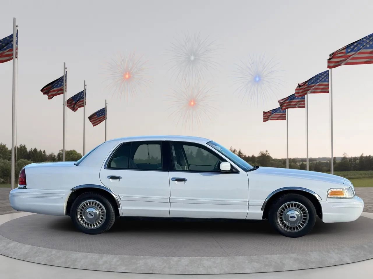 Used 2001 Ford Crown Victoria image 8