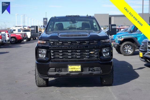 Used 2023 Chevrolet Silverado 2500 Custom w/ Custom Value Package image 3