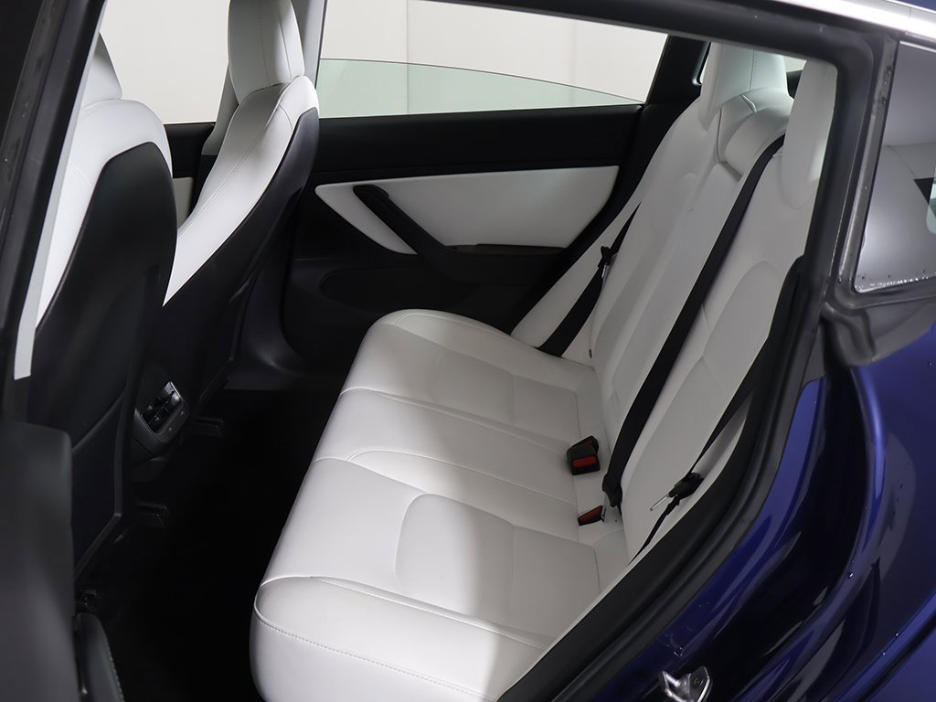 Used 2019 Tesla Model 3 Standard Range Plus image 33