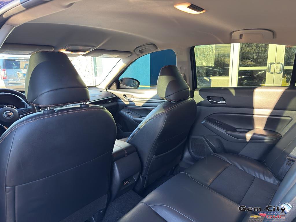 Used 2022 Nissan Altima 2.5 SR image 11