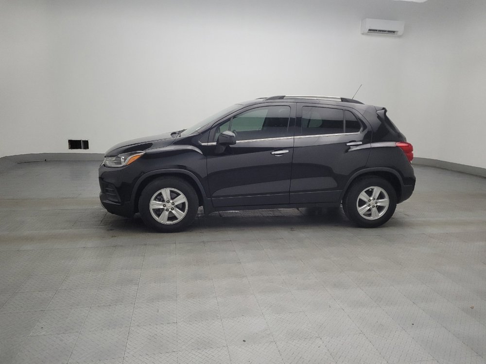 Used 2020 Chevrolet Trax LT w/ LT Convenience Package image 2