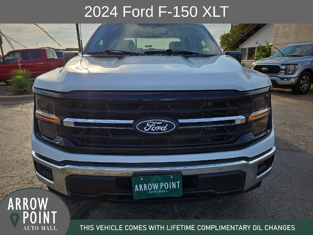 Used 2024 Ford F150 XLT w/ Mobile Office Package RWD image 3