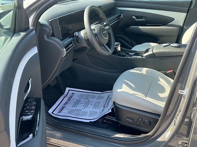 New 2025 Hyundai Santa Cruz SEL image 6