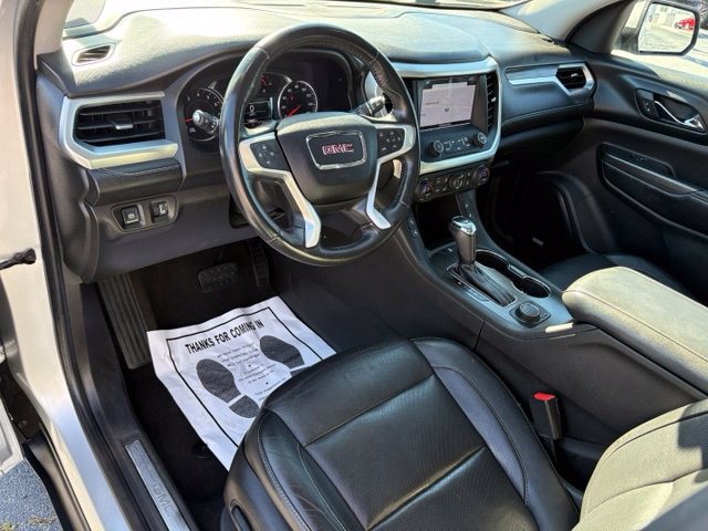 Used 2017 GMC Acadia SLT AWD/4WD image 24