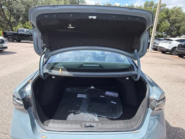 New 2026 Nissan Sentra SR w/ Floor Mat Package FWD image 14