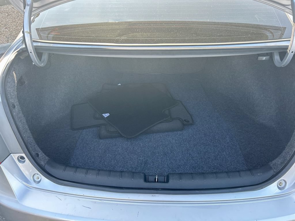 Used 2013 Honda Accord EX-L image 25