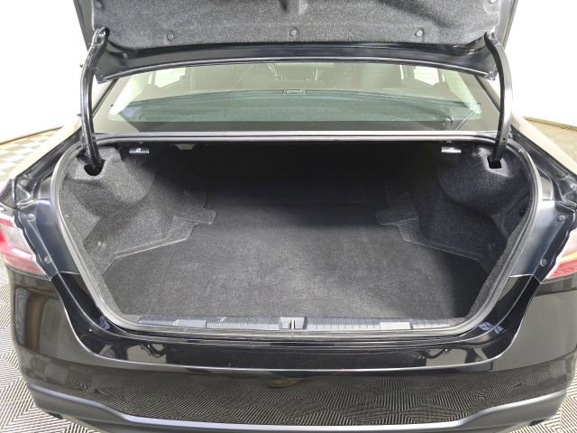 Used 2022 Subaru Legacy Premium image 10