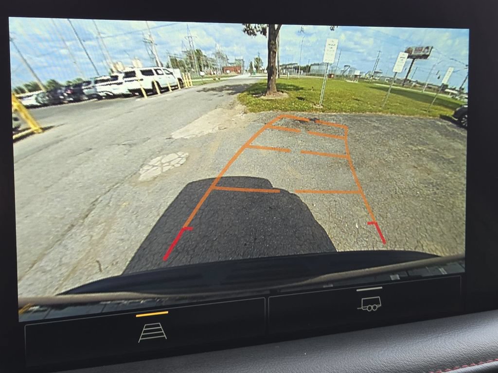 Used 2023 Chevrolet Suburban RST AWD/4WD image 8