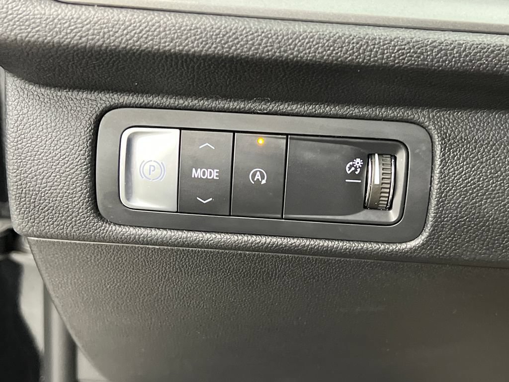 Used 2024 Chevrolet Traverse LT FWD image 57