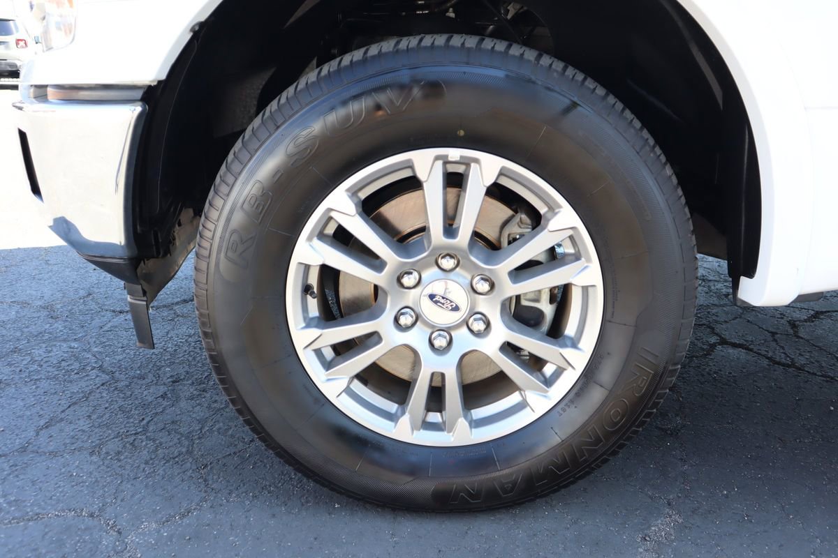 Used 2019 Ford F150 Lariat image 14