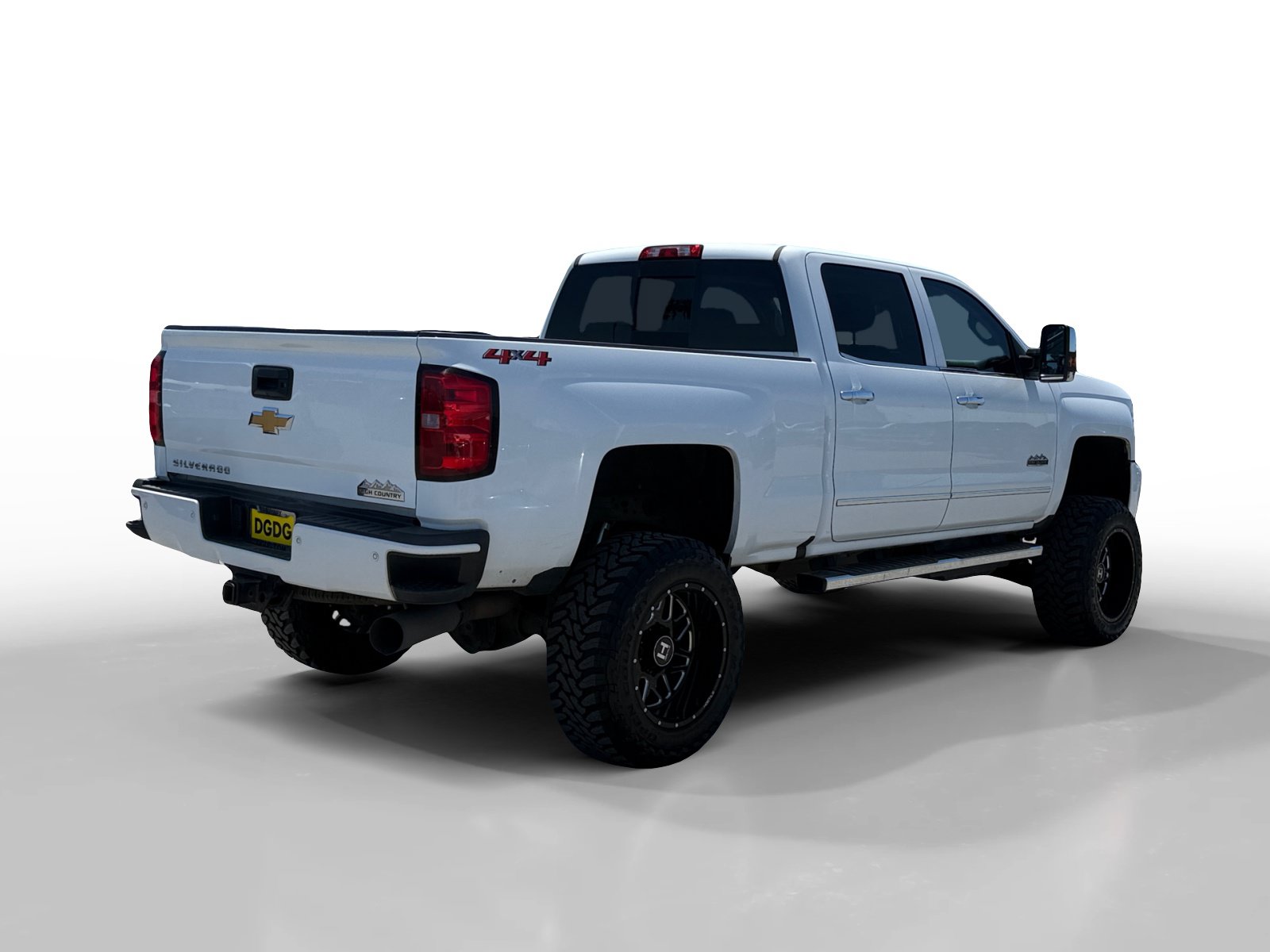 Used 2018 Chevrolet Silverado 2500 High Country w/ Duramax Plus Package AWD/4WD image 5