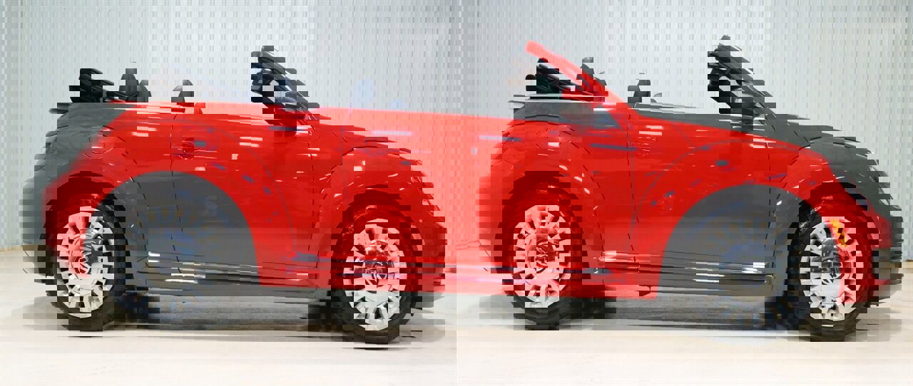 Used 2013 Volkswagen Beetle 2.5 image 8